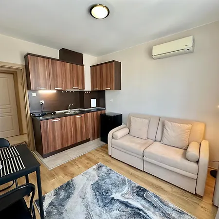 Messembria Palace - Menada Sunny Beach