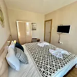 Messembria Palace - Menada Appartement *
