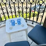 Messembria Palace - Menada Appartement