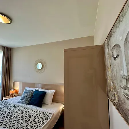 Apartment Messembria Palace - Menada *