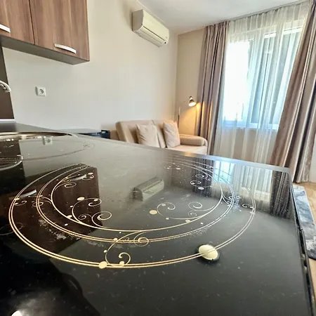 Messembria Palace - Menada Apartment