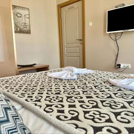 Apartment Messembria Palace - Menada Sunny Beach