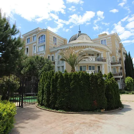 Messembria Palace - Menada