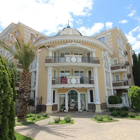 Апартамент Messembria Palace - Menada *