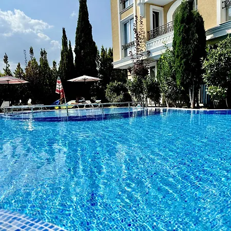 Апартамент Messembria Palace - Menada *