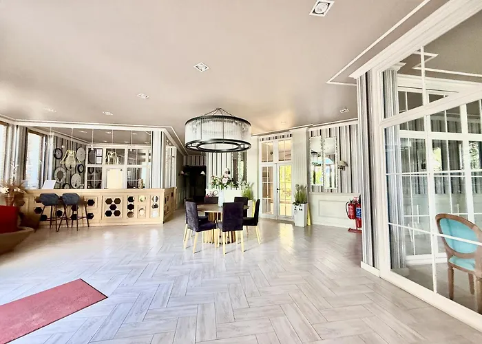 Messembria Palace - Menada