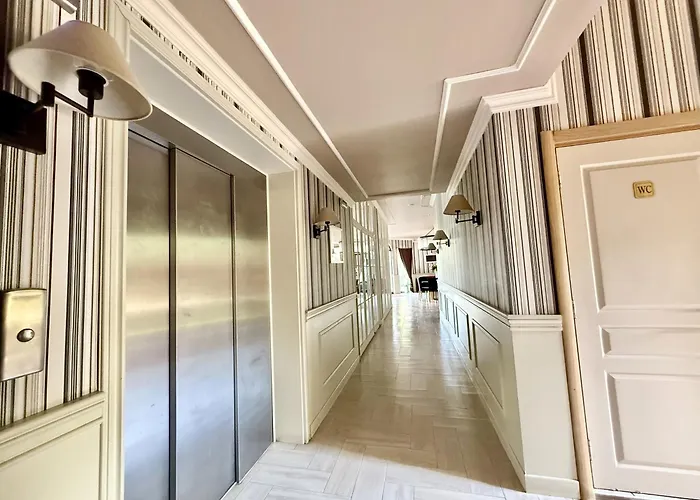 Messembria Palace - Menada Lägenhet Slăntjev Brjag